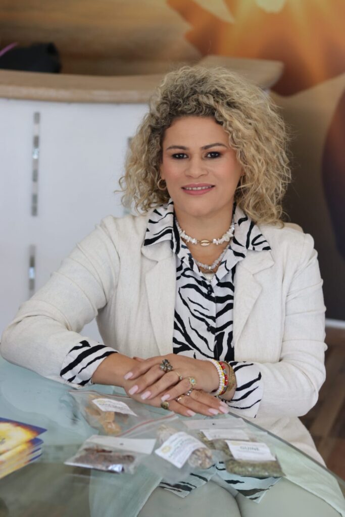 Maria do Sole, escritora, empresária e apresentadora radicada na Itália